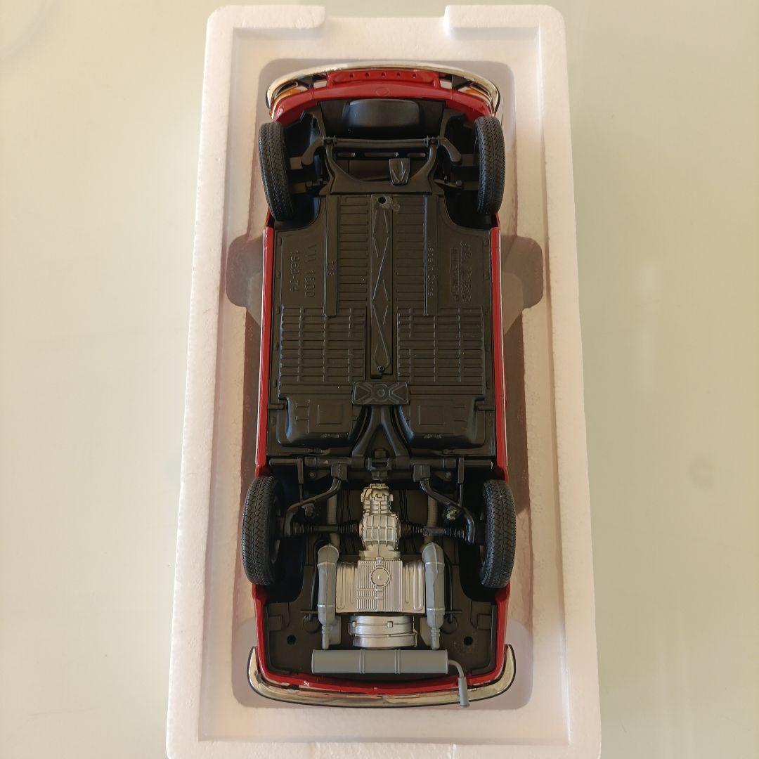 ミニチャンプス製 VW 1600 L 1970