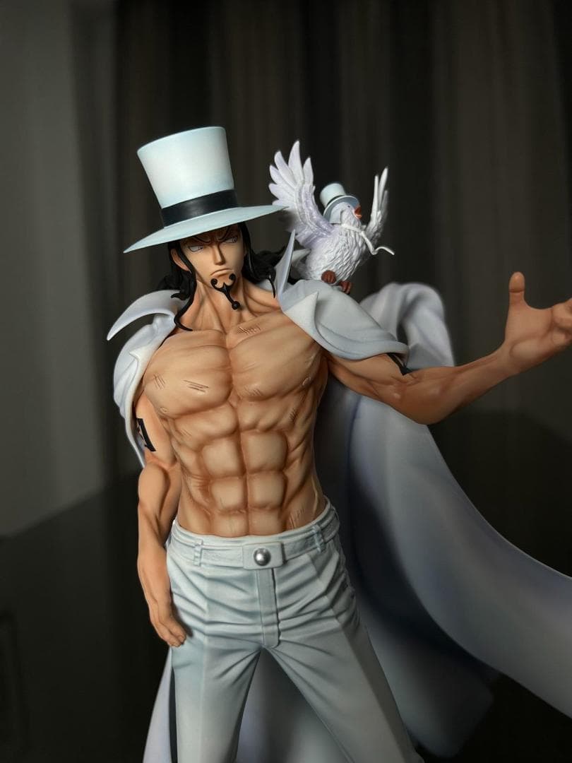 ワンピース CP0 ロブ・ルッチ フィギュア ガレージキット 塗装済み完成品