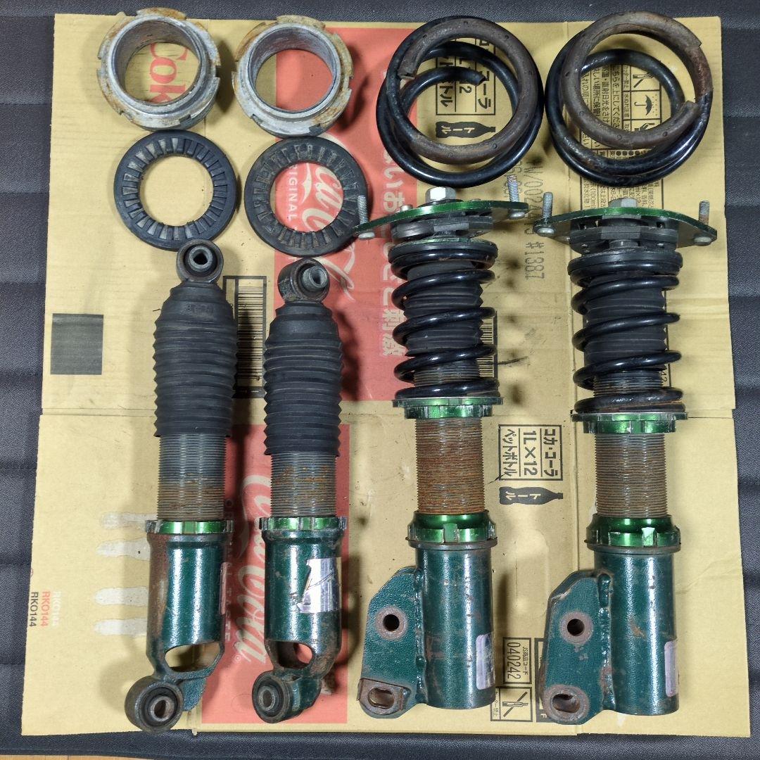日正タイヤ　ワンオフ車高調