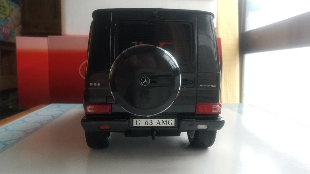 GT SPIRIT1/18 メルセデス ベンツ G63 AMG