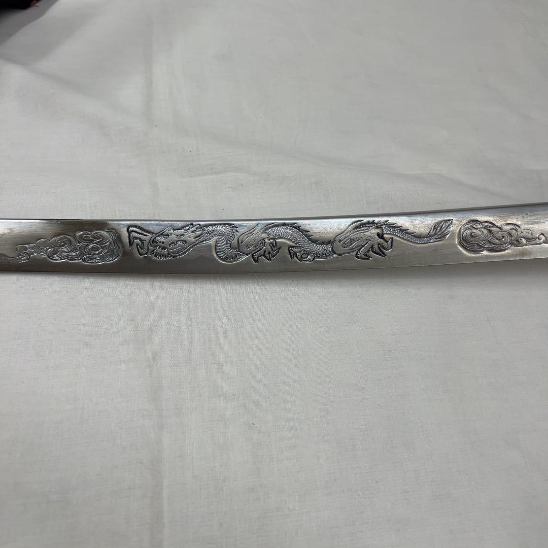 模造刀 陣太刀 鯉 龍 彫り込み 全長110センチ 大太刀 樋入り 希少