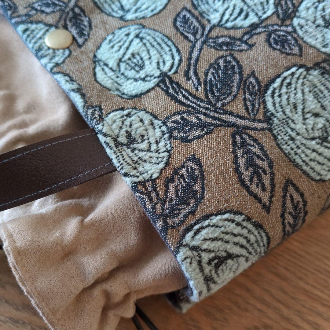 あおりポケットの巾着バッグ＊ミナペルホネン rosy