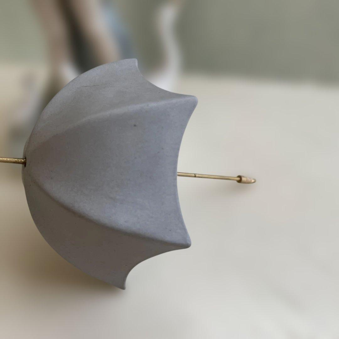 リヤドロ　傘を持つ少女とガチョウ