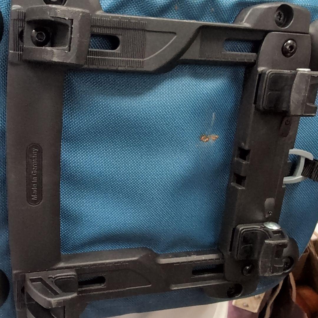 オルトリーブ 荷台に取り付けるバッグ