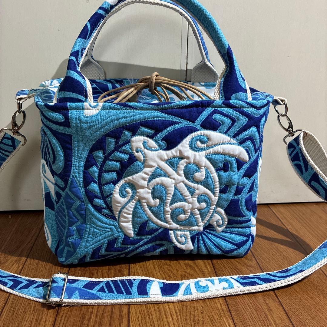 ハワイアン　ミシンキルト　2ウェイバッグ　ホヌ