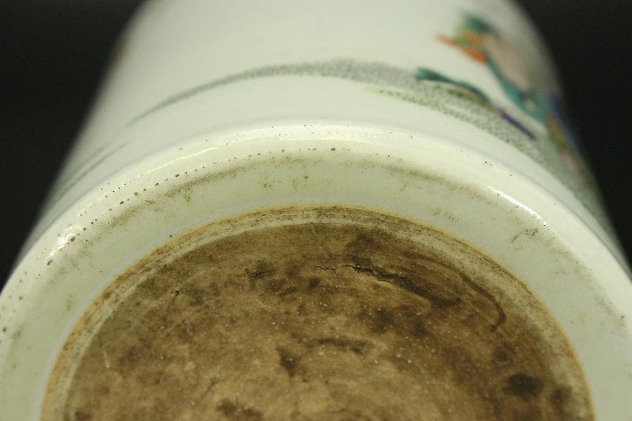 中国美術 粉彩 色絵 人物蝙蝠紋 筆筒 文房四宝 高12.5cm(KY01)