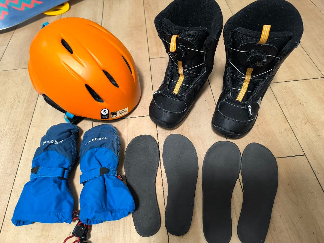 スノーボードブーツ ヘルメット
