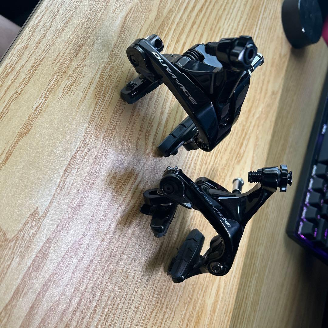 SHIMANO デュラエースR9100 ブレーキキャリーパー前後