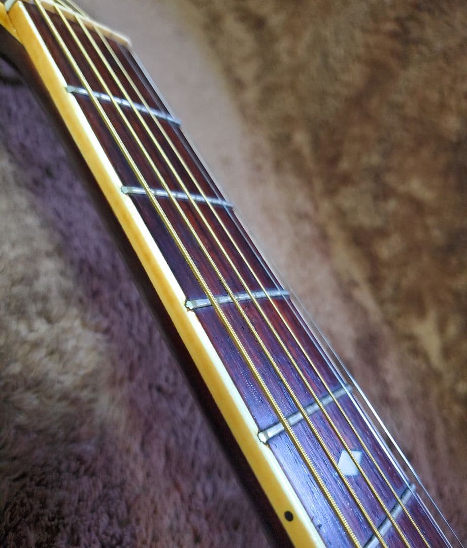 ジャパンヴィンテージ YAMAHA FG-402 前期型　3Pバック OOO