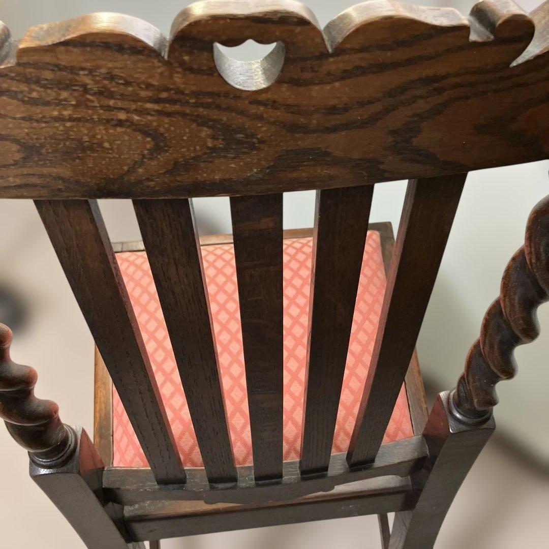 英国　アンティーク　木製椅子 ツイストレッグ　ダイヤモンドパターン ピンク