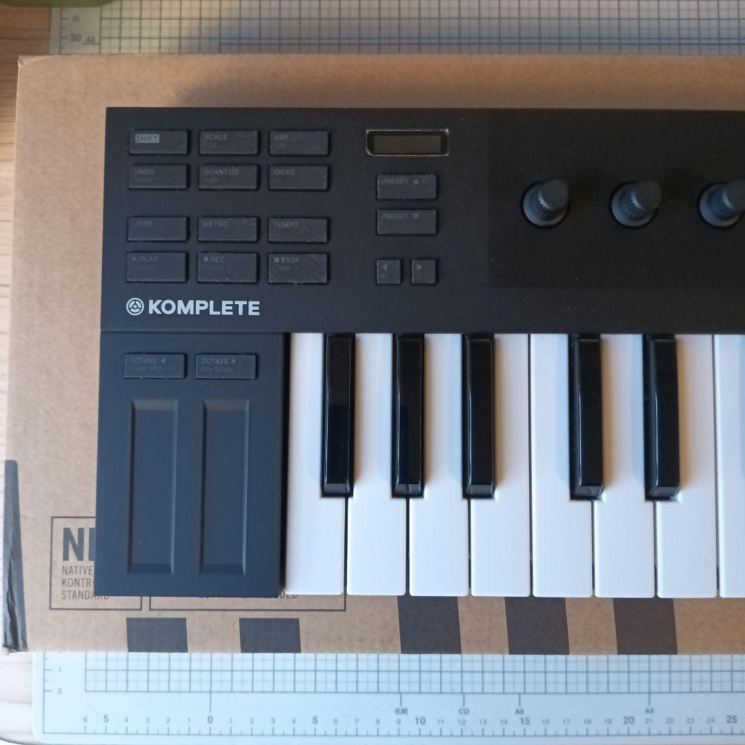 Native Instruments M32 美品 箱あり ライセンス譲渡済み