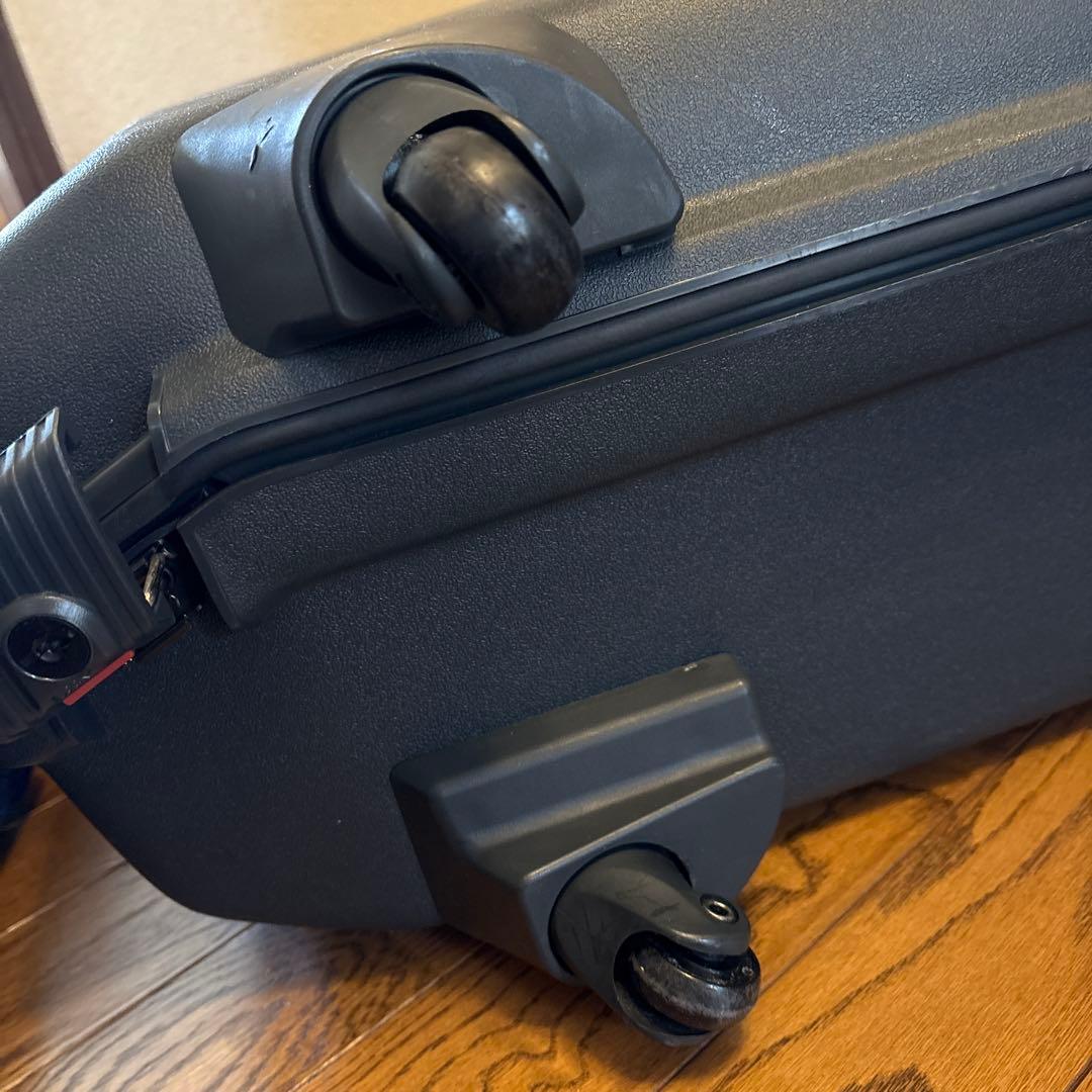 サムソナイトスーツケース オイスターQRⅡ ACE 日本製