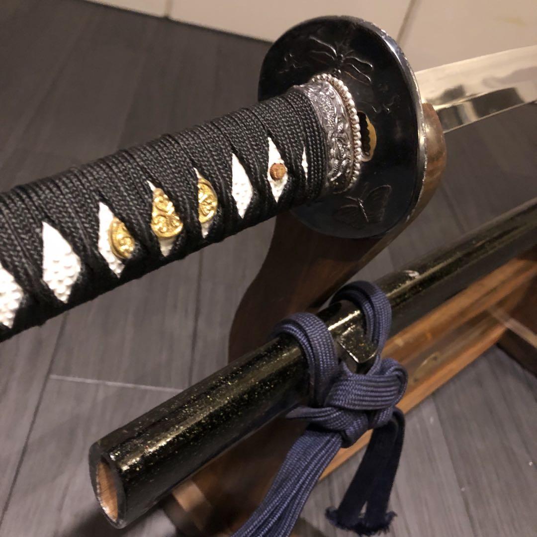 高級模造刀　居合刀　黒拵え　亜合金刀身　優乱刃紋