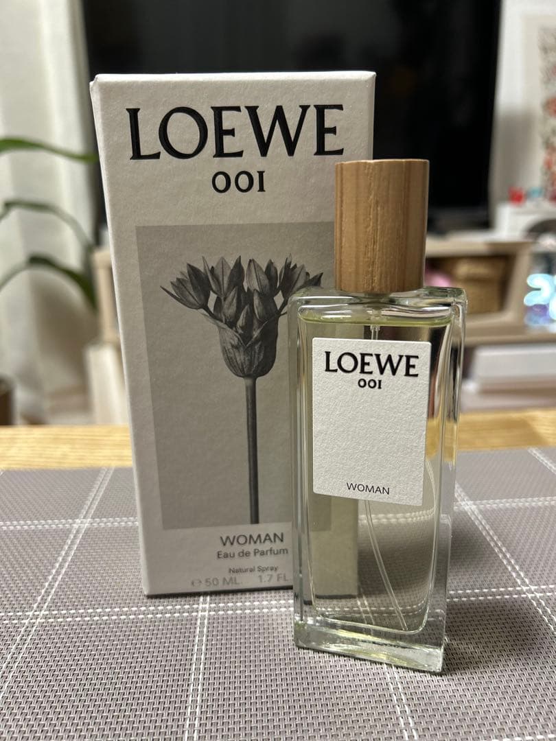 LOEWE 001 Eau de Parfum 50ml 女性用