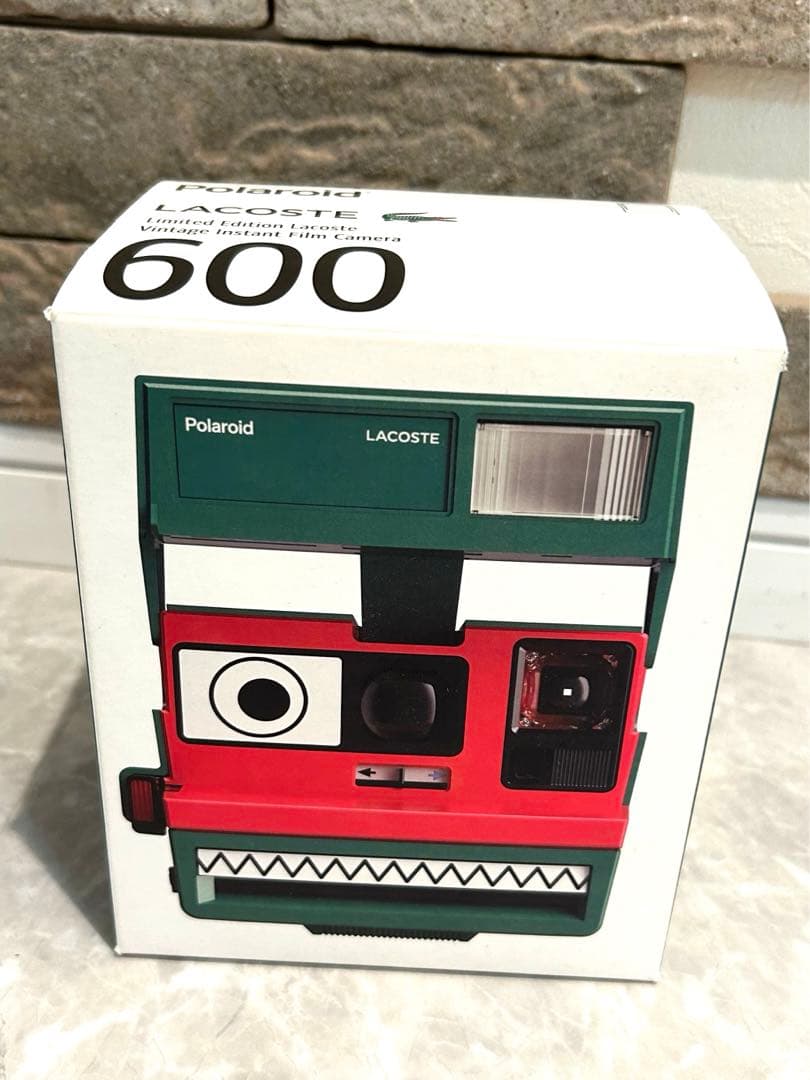 ラコステ×ポラロイド新品ワニ型ポラロイドカメラ写真フィルム緑クロコダイル鰐クロコ
