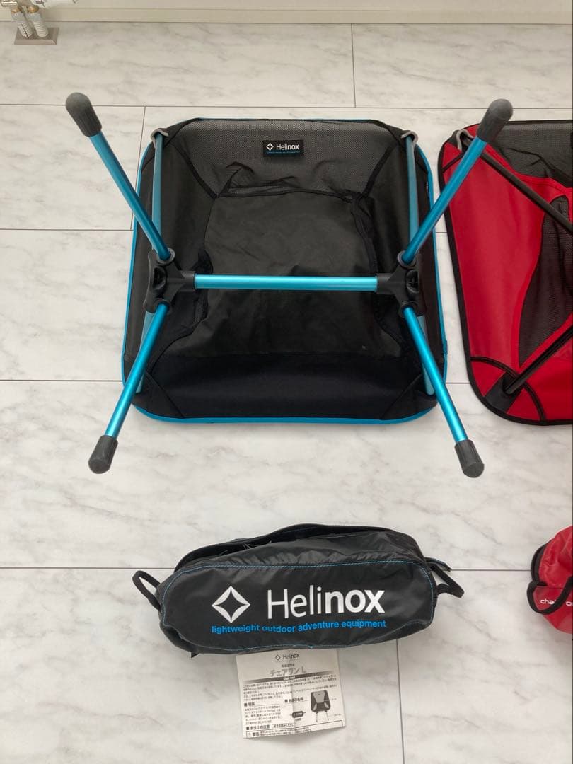 Helinox ヘリノックス　チェアワン　ブルー、レッドの2脚セット