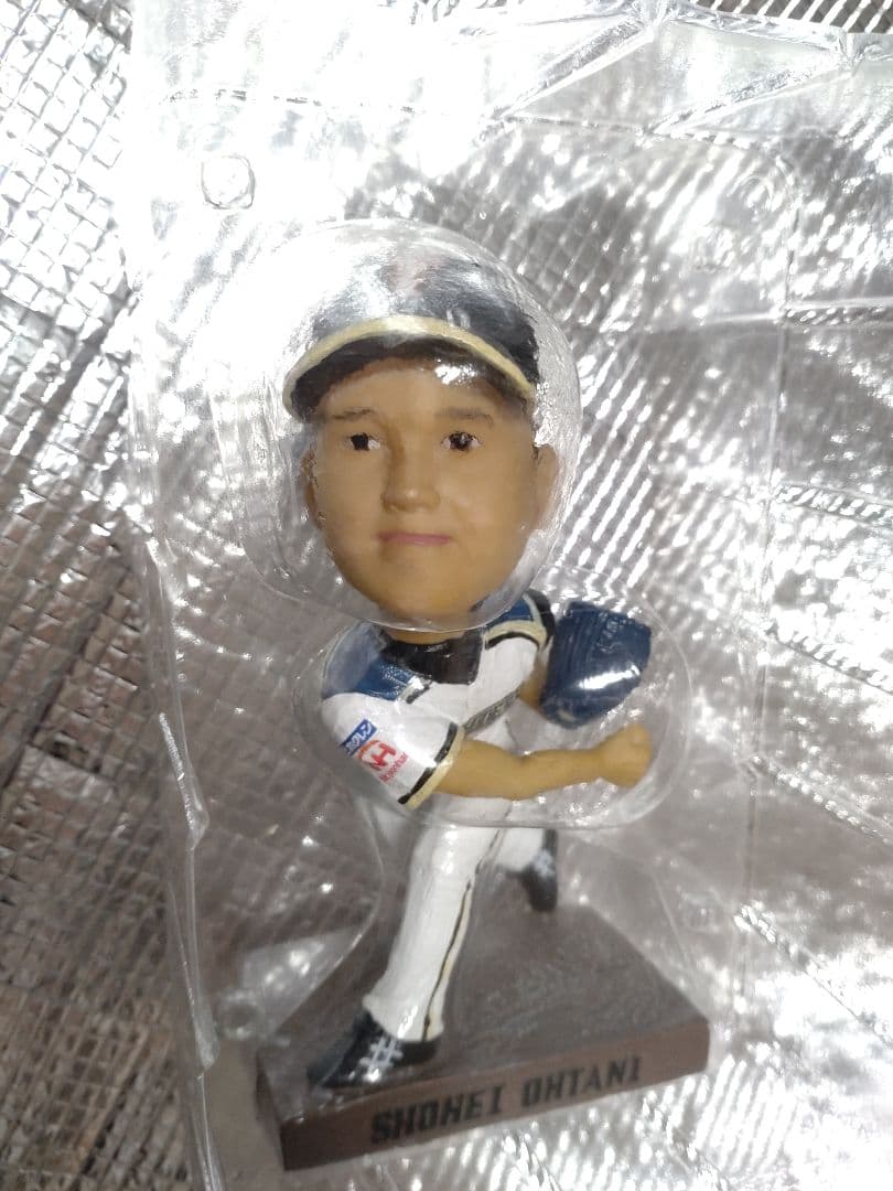 大谷翔平 球団公式 ファンクラブ ボブルヘッド ポイント交換品