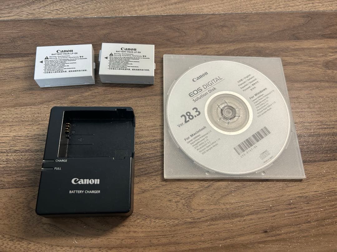 Canon EOS Kiss X7i 本体 バッテリー付き