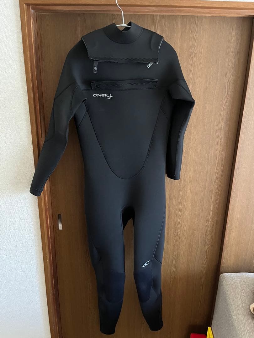 オニール SUPERFREAK Z.E.N. フルスーツ 2024 モデル