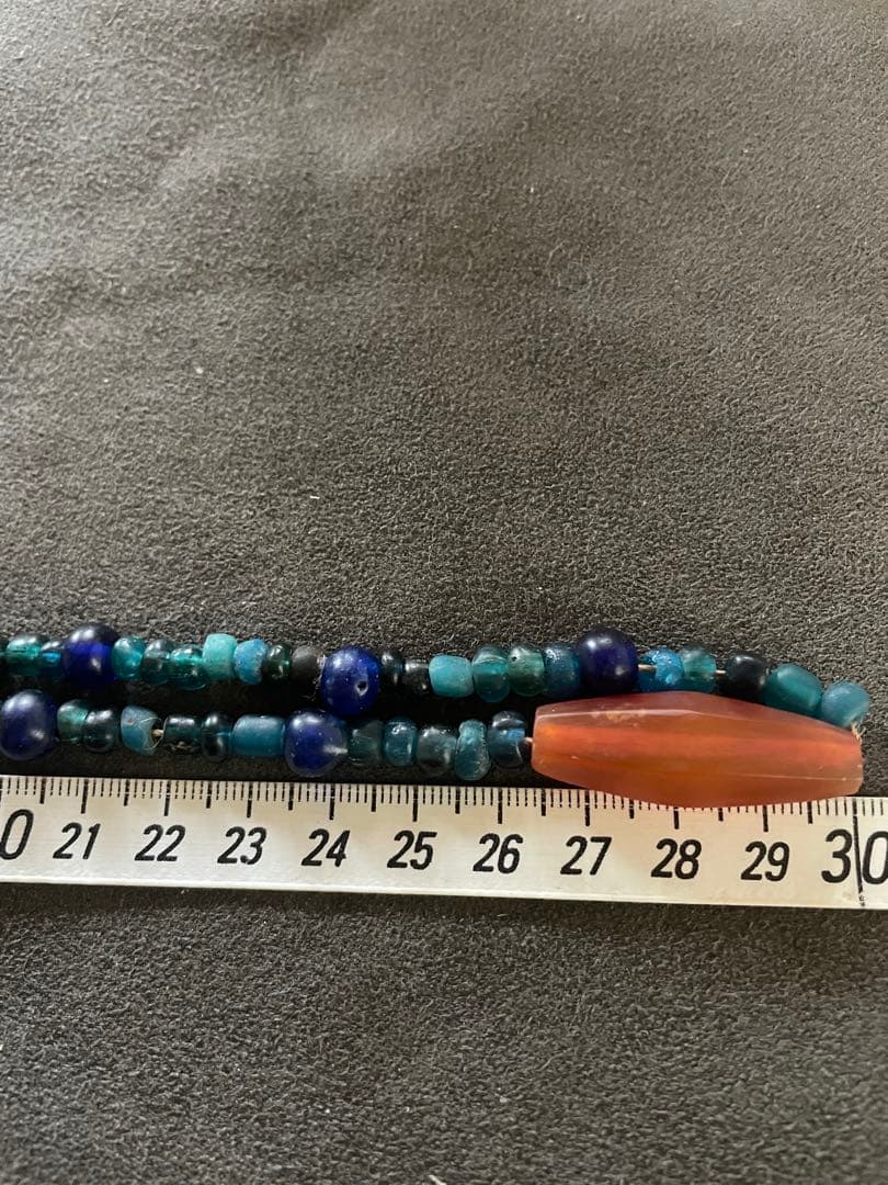 出土　古墳時代　赤瑪瑙製12面切子玉　瑠璃玉1連