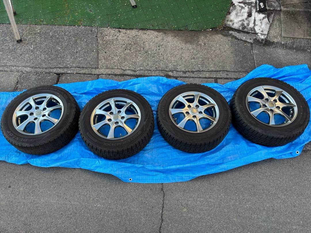 195/65R15 スタッドレスホイールセット　ノア・ヴォクシー・セレナetc