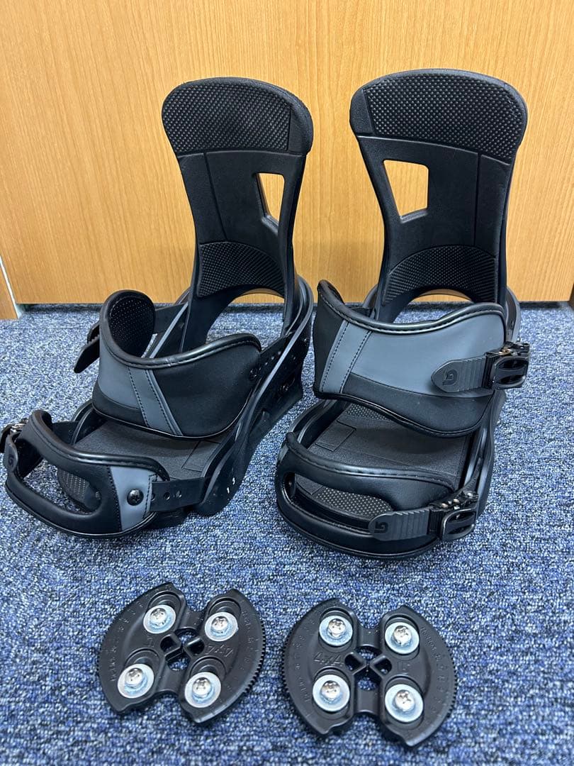 中古品　BURTON フリースタイル　Lサイズ