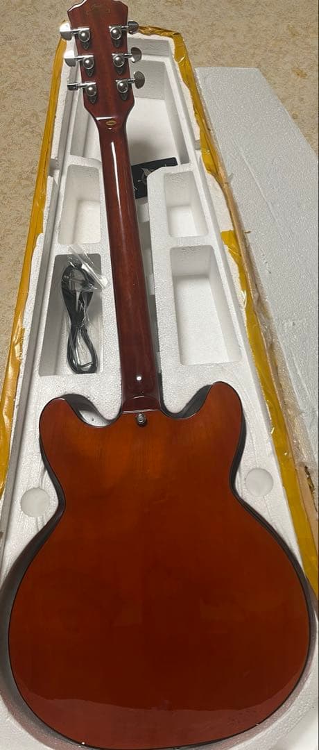 セミホロウボディ ステンレスフレット メタルフィニッシュ(ブルー)