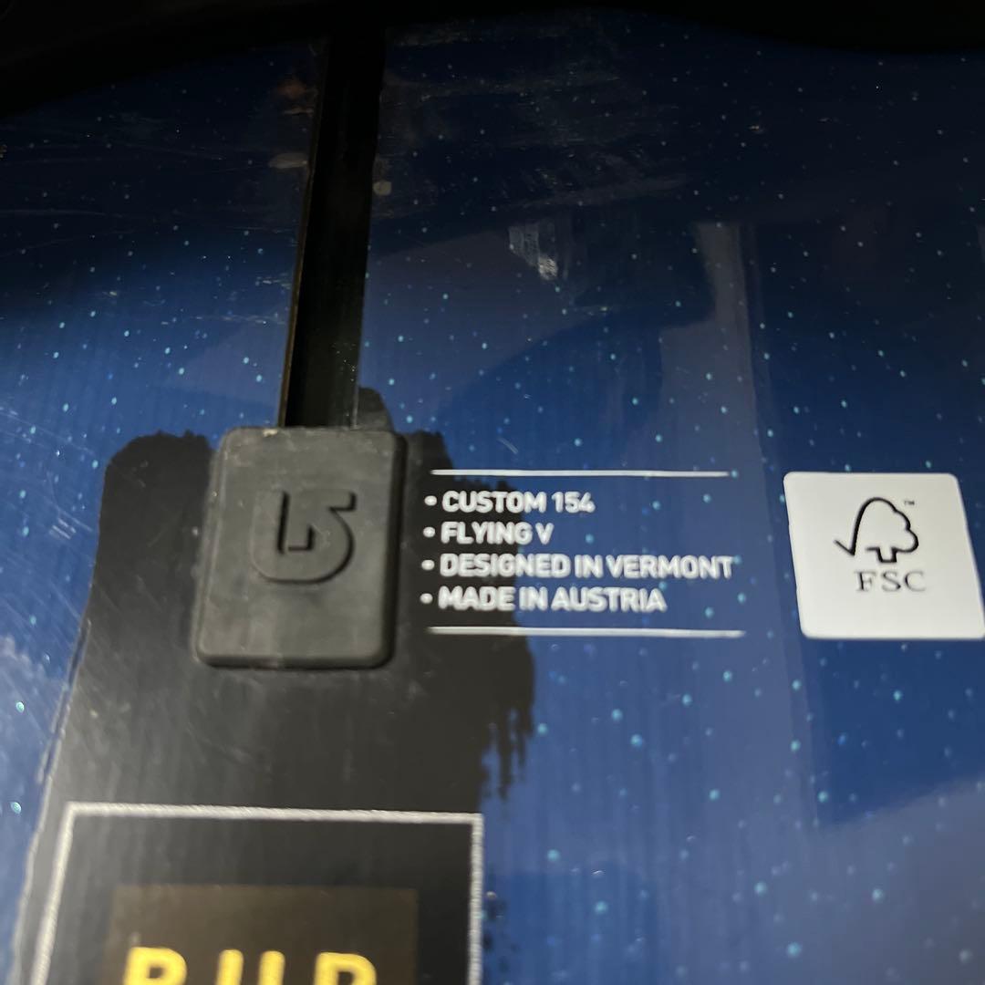 BURTON CUSTOM FV 154 × BURTON MALAVITA M