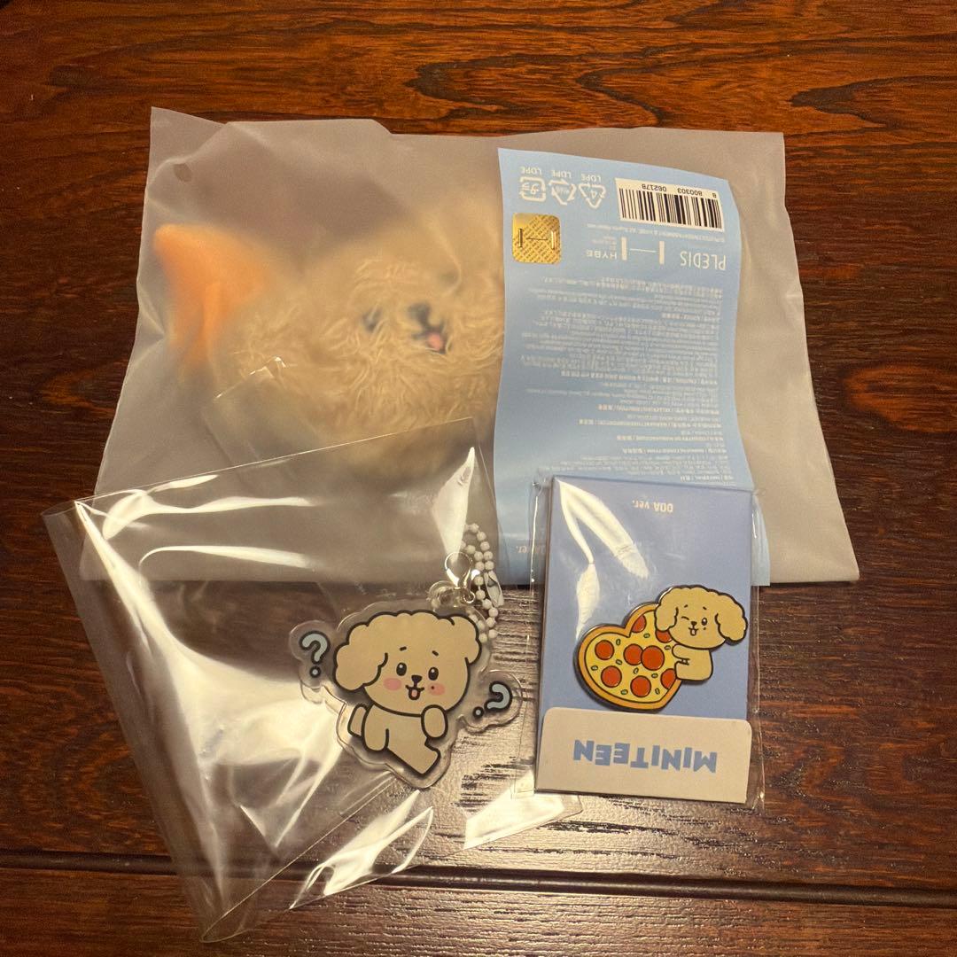 プードル_キーホルダー ピンバッチ_3点セット