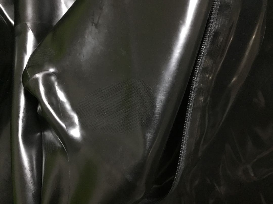 マイクロホールマスク　ラバーラテックススーツ