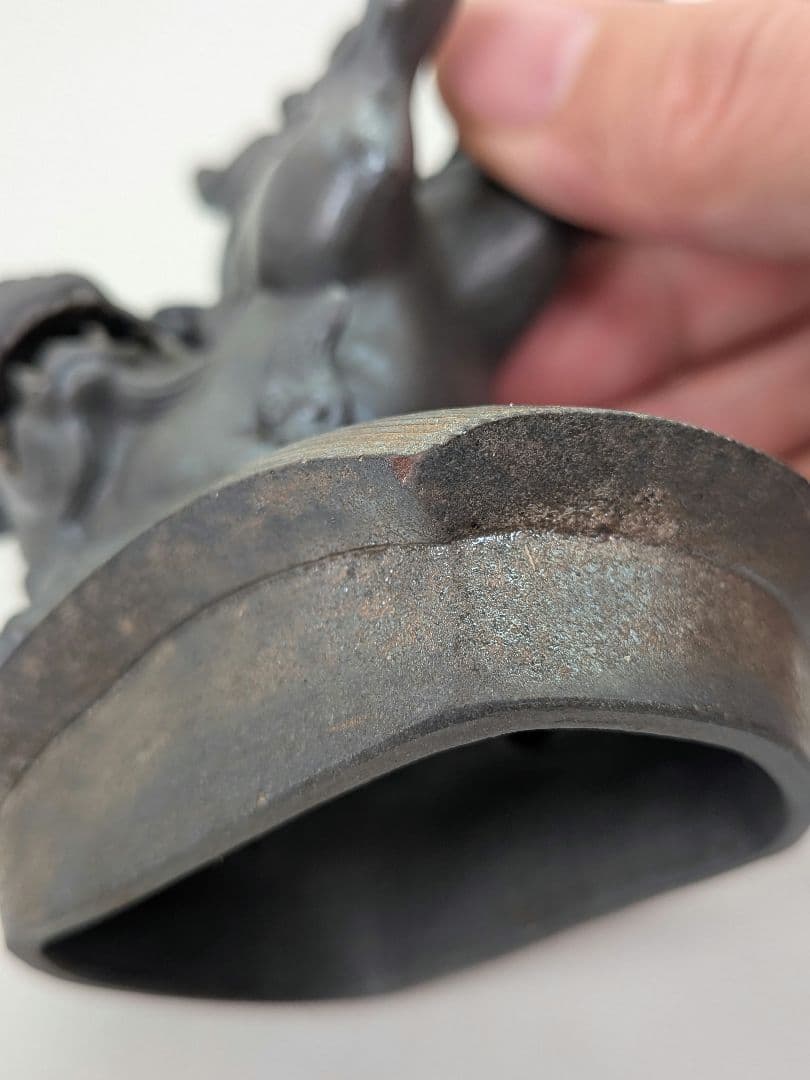 西村春湖 青備前糸巻獅子香炉 共箱合布 備前焼 抹茶道具 香道具 跳ね獅子 在銘