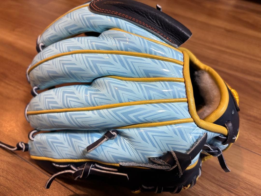 (アラキ)ミズノプロ オールスター限定グローブ 投手用