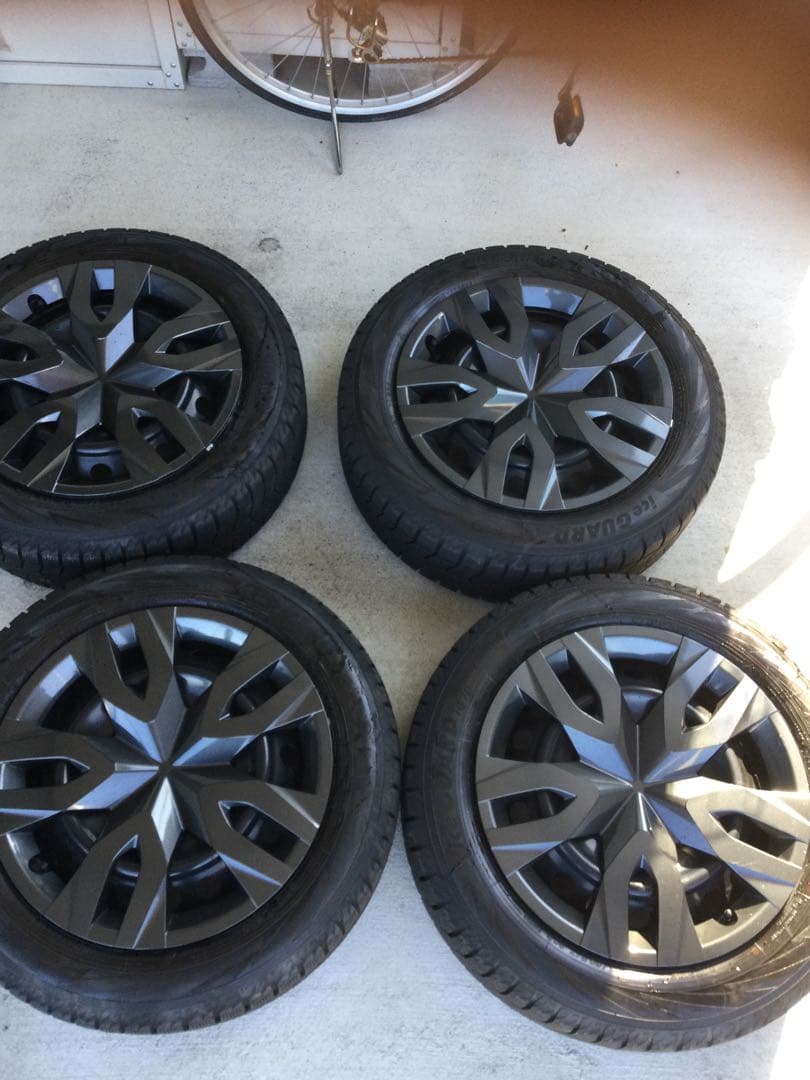 スタッドレスタイヤYOKOHAMA ice GUARD 17インチ 4本セット