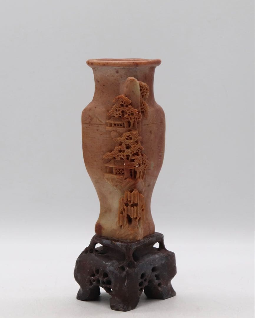 中国　寿山石　花瓶　浮き彫り山水楼閣　送料込み250510