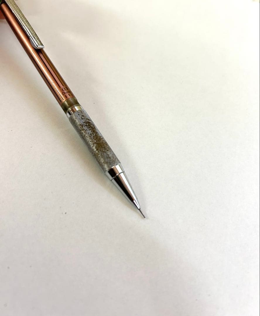 P137 ペンテル PG2003 製図用品0.3mm 高精度シャーペン　文房具