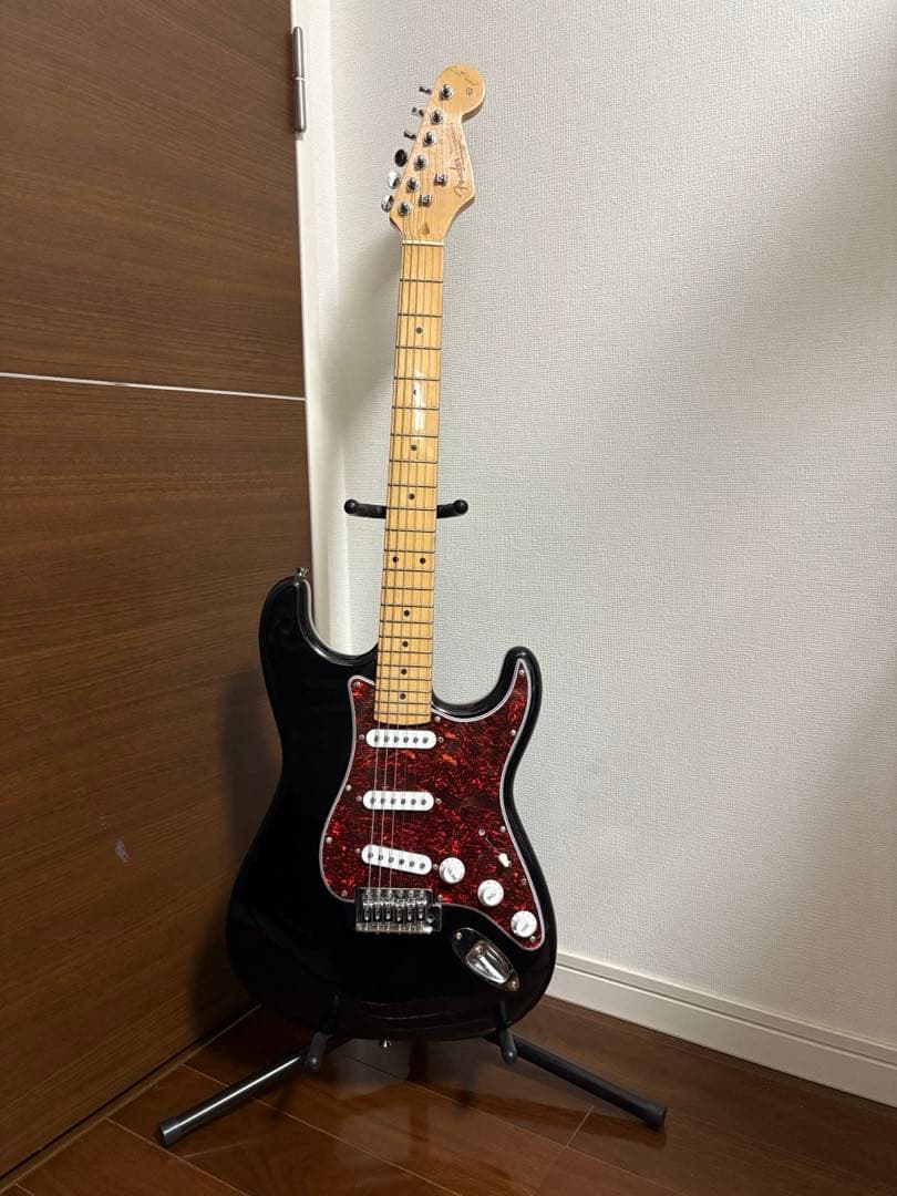 ストラトキャスター　エレキギター