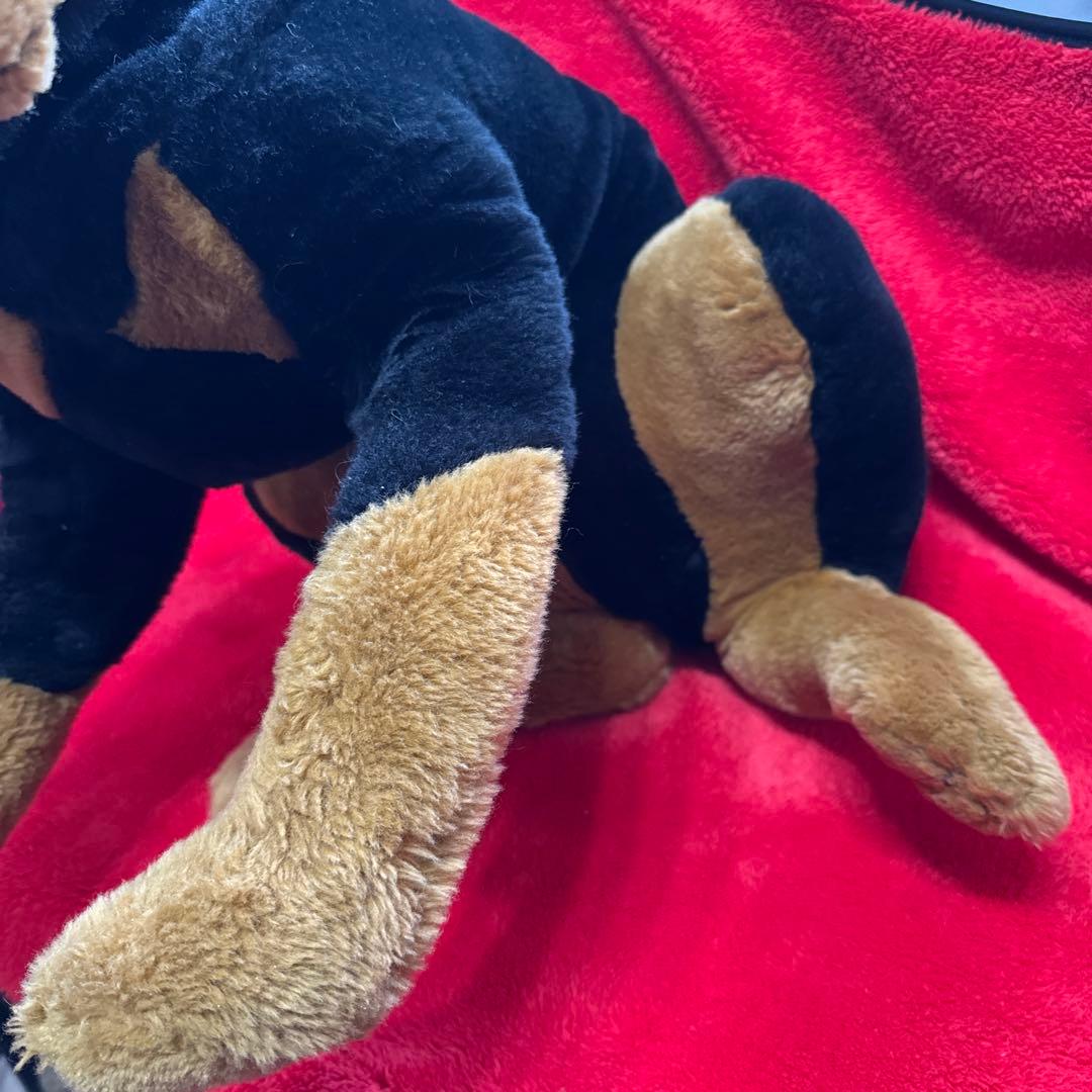 ⭐︎希少　大きな番犬　ぬいぐるみ　ドーベルマン？ロットワイラー？　寝そべり