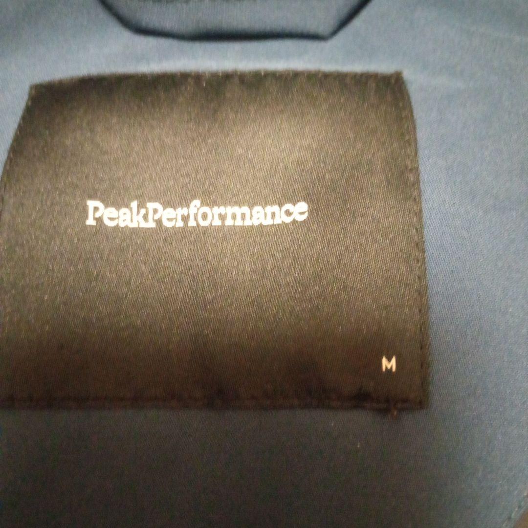 ピークパフォーマンス　スキーウエア　Mサイズ　クリーニング済み