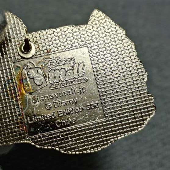 【レア】ディズニーモール限定　リロ&スティッチ　ピン　クリスマス