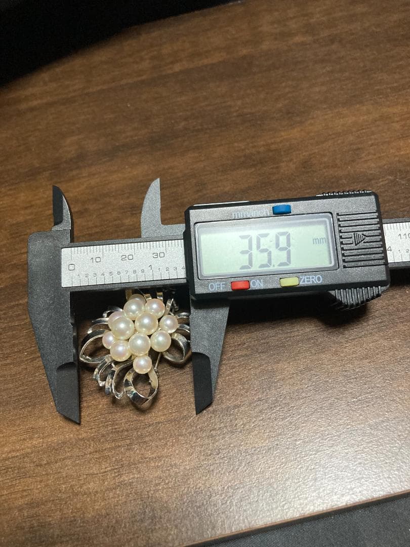 田崎真珠 タサキ アコヤ パール 真珠 ブローチ コサージュ 12珠