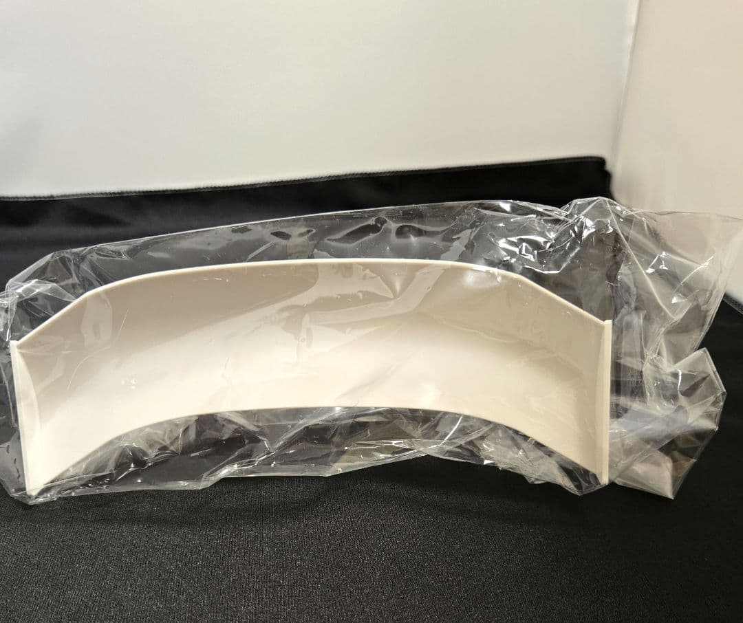 未使用　タミヤ1/10RC カストロール トムス スープラ スペアボディ