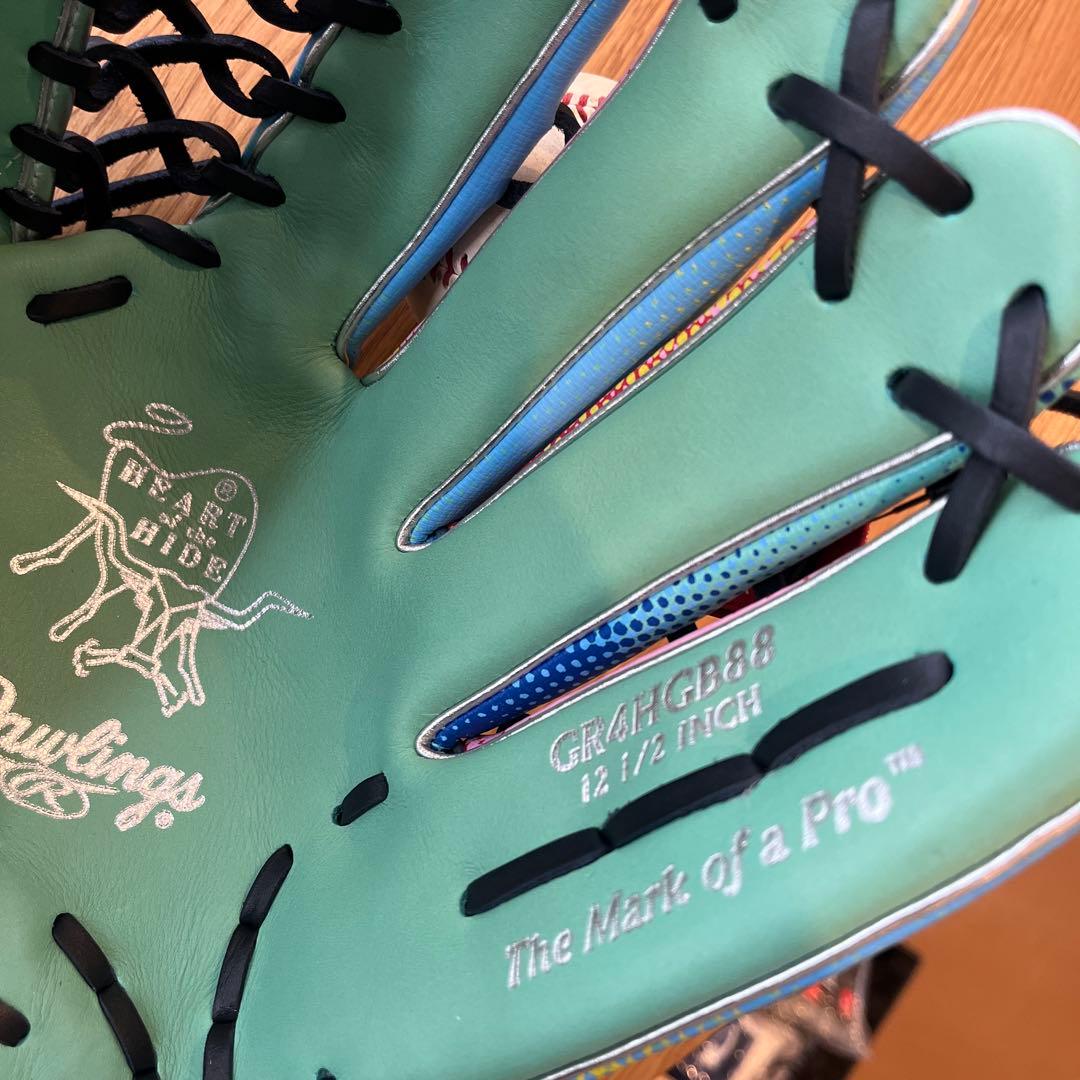 ハル。値下げ中 ローリングス 軟式外野手用グローブ グラフィックパラダイス