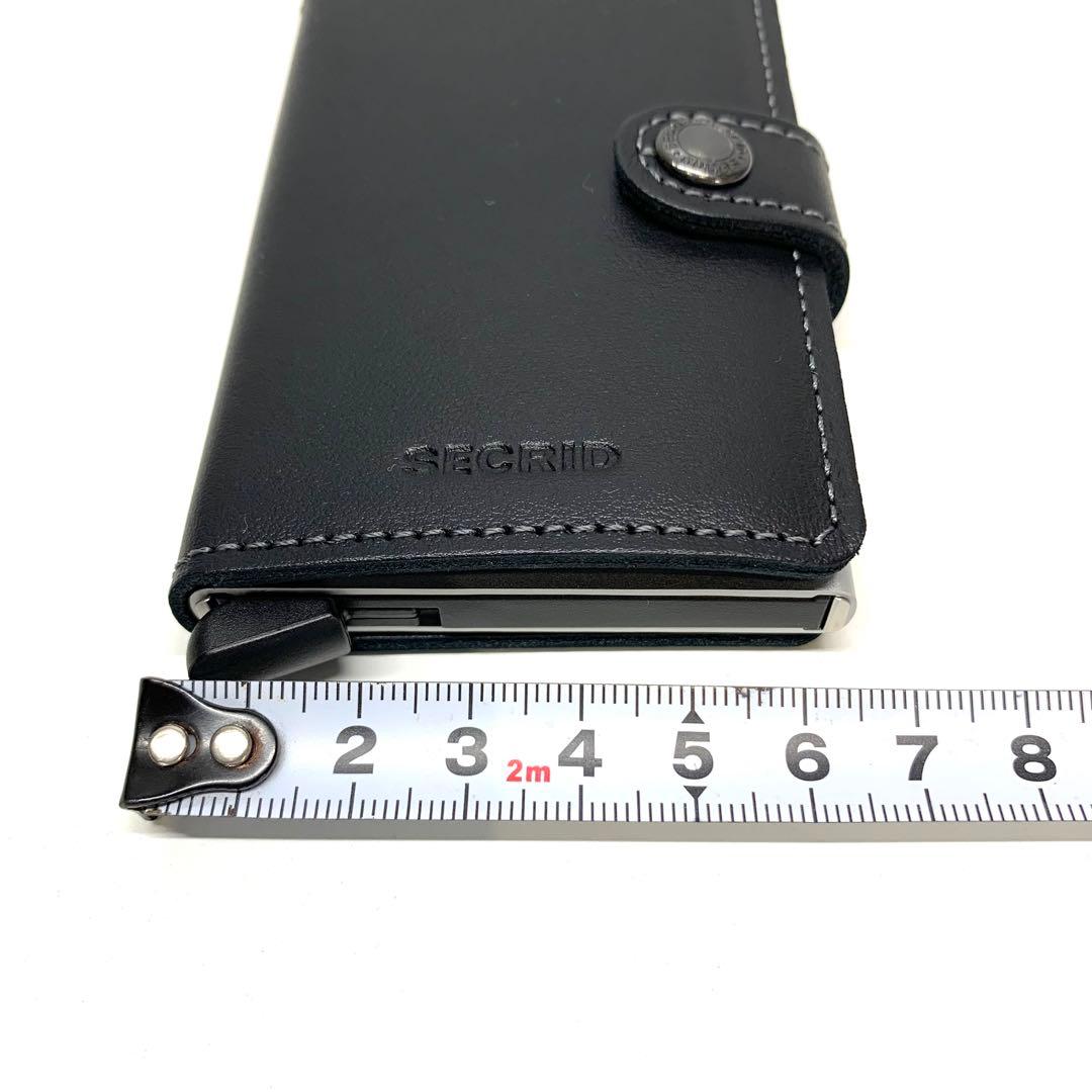 ☆新品未使用☆シークリッドセクリッド　ミニウォレット折り財布サフィアーノブラック