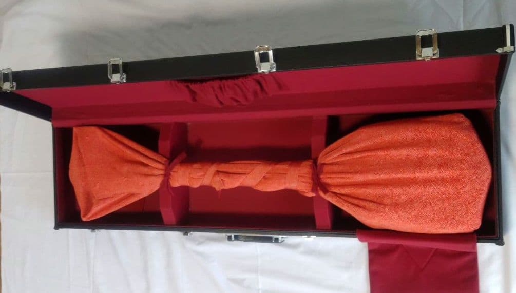 8-51三味線 本体 ケース チュウナー 付属品付 【訳あり】 標準サイズ ！