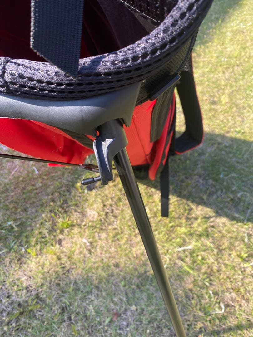 正規品【新品未使用】タイトリスト　スコッティキャメロン　スタンドバッグ　赤レッド