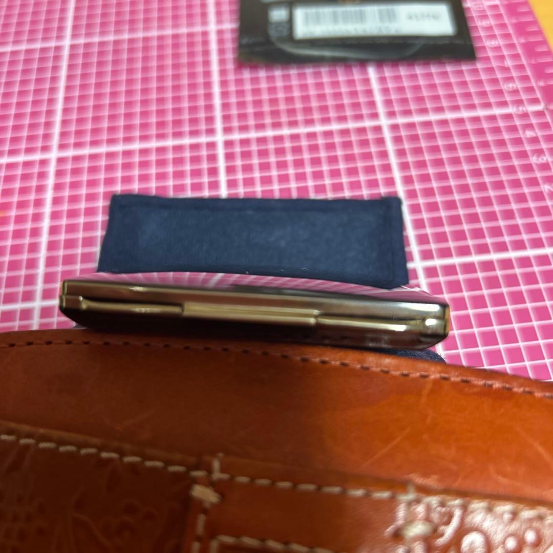 クレドポーボーテ プードルコンパクトエサンシエルｎ エレガントスリム 使用品