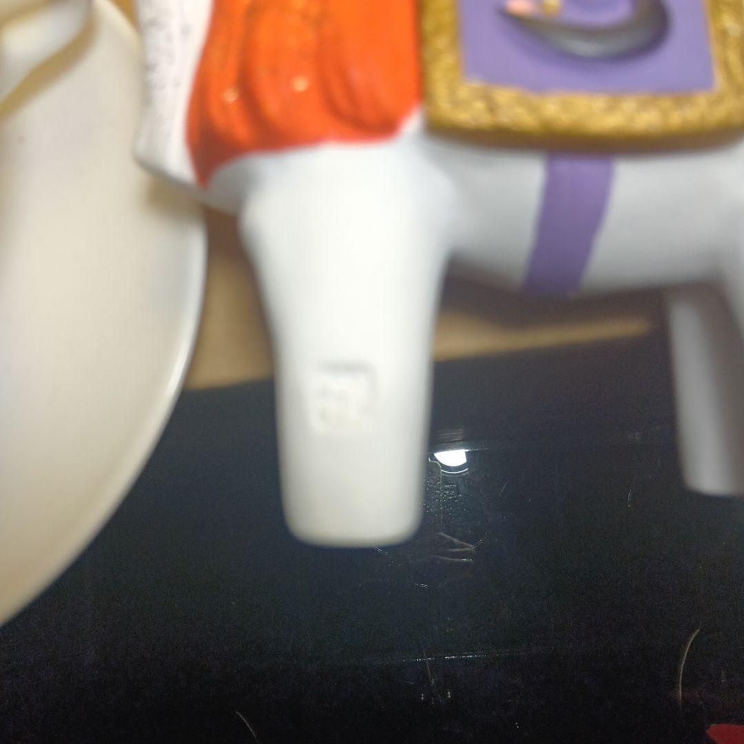 陶器製の馬の郷土玩具