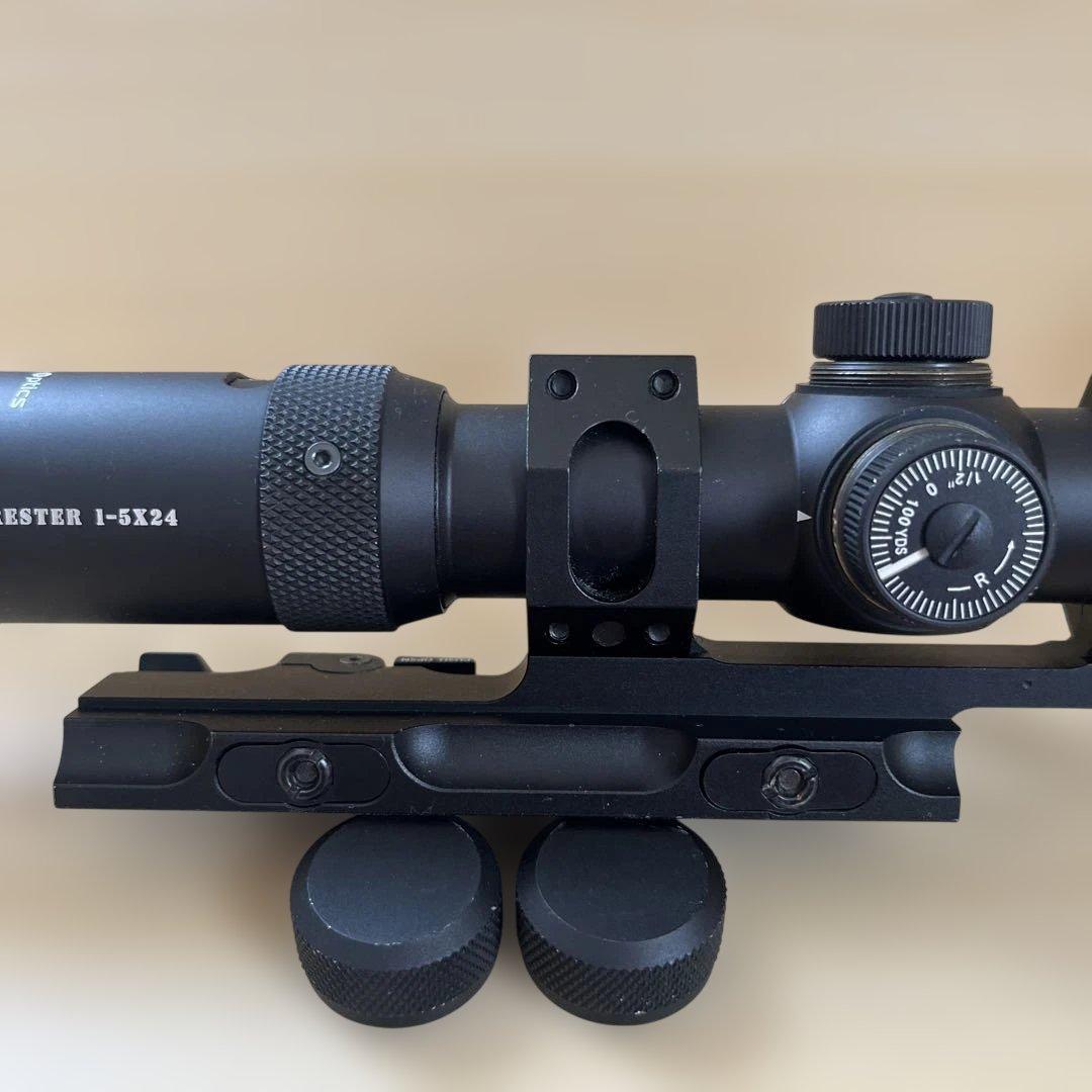 vector optics forester 1-5×24 スコープ　マウント付