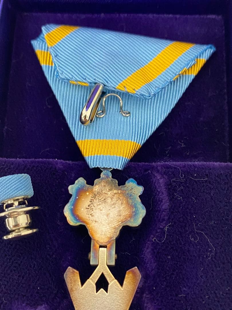 3-3080 勲章 徽章 褒章 バッジ 瑞宝双光章 ケース付き