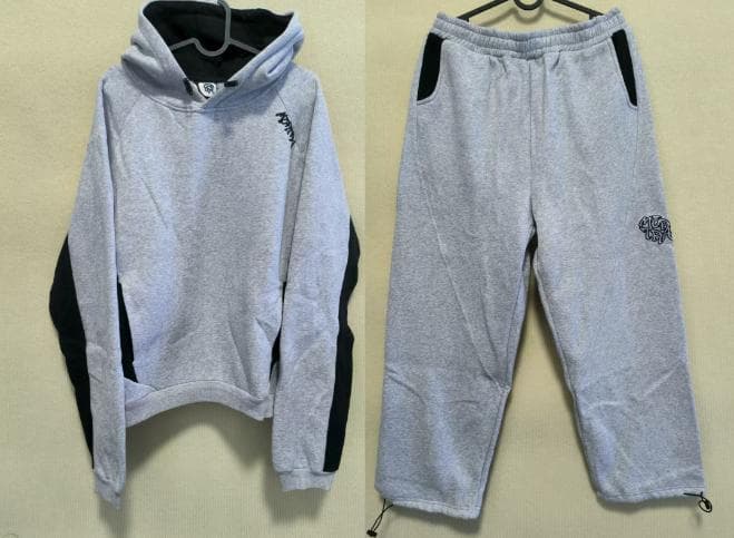 mertra メルトラ グレー フード付きパーカー 上下セット サイド黒パネル